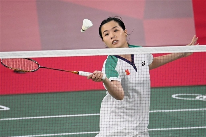 Olympic Tokyo: Thùy Linh thua đáng tiếc trước tay vợt số 1 thế giới - 1