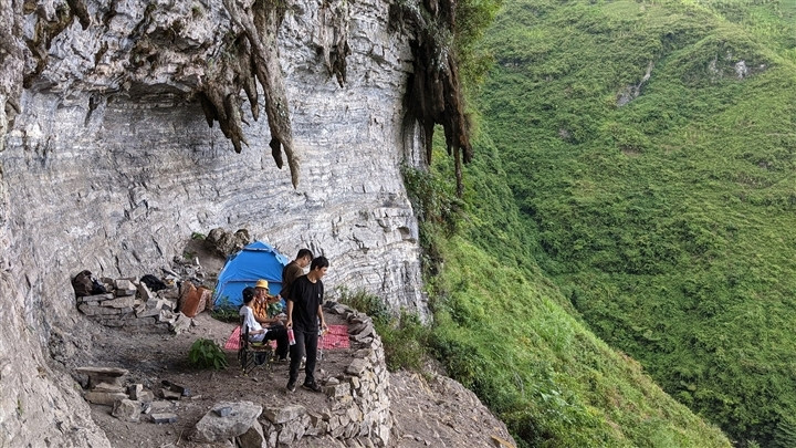 Điểm cắm trại hot nhất Hà Giang: Không wifi, chỉ có cảnh quan tuyệt mỹ như tranh - 4