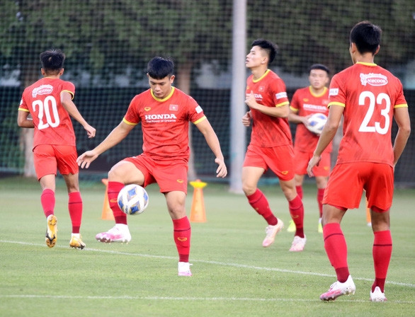 HLV Park Hang Seo tiếp quản đội U23 Việt Nam - Ảnh 2.