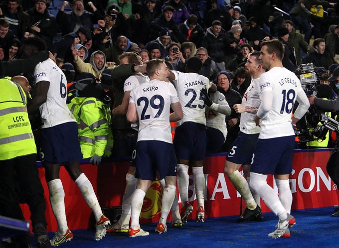 Niềm vui chiến thắng của Tottenham