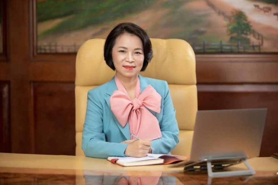 Bà Phạm Thu Hương là nữ doanh nhân giàu thứ 2 trên sàn chứng khoán Việt.