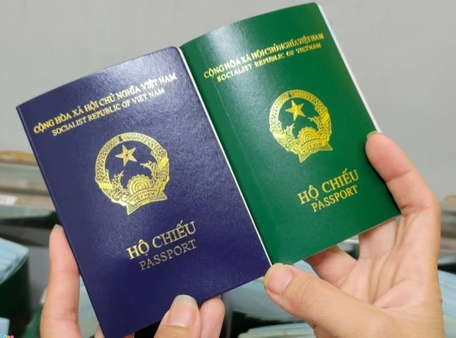 Bộ Công an tiếp tục cấp hộ chiếu phổ thông mẫu mới cho công dân - 2