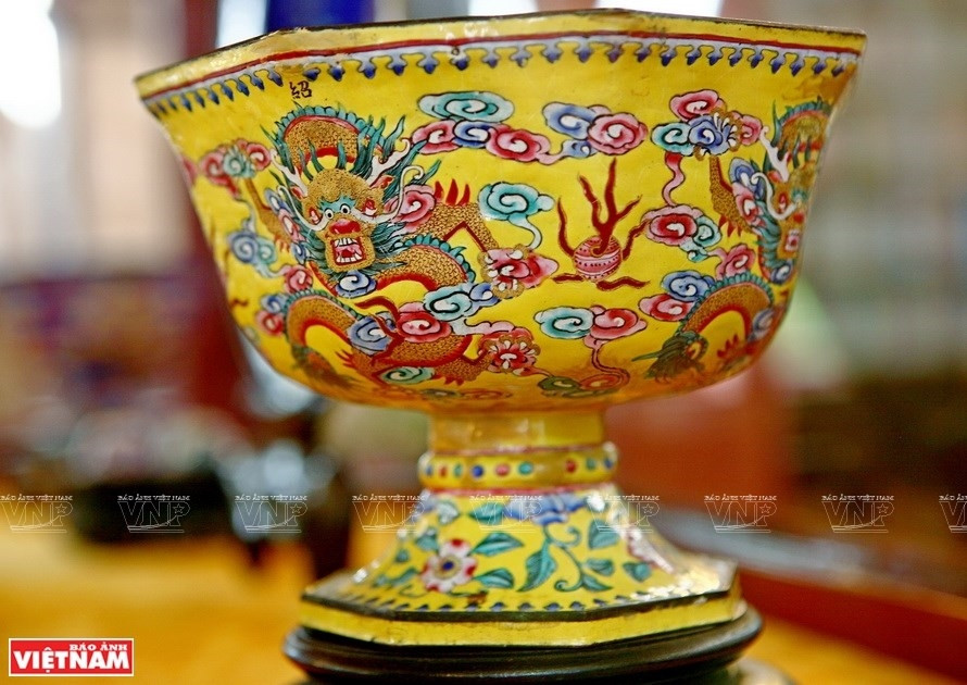 Hue preserves quintessence of Vietnamese traditional crafts hinh anh 7