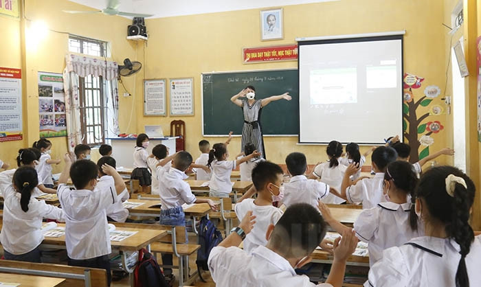 Thiếu chứng chỉ nghiệp vụ sư phạm: Nhiều người bị loại trong đợt thi tuyển giáo viên - BaoHaiDuong