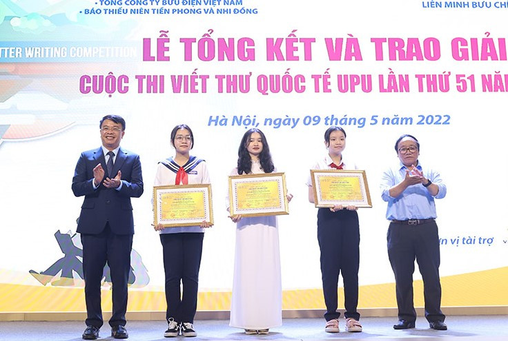 Nữ sinh lớp 10 Trường THPT Nam Sách đoạt giải nhì quốc gia cuộc thi viết thư quốc tế UPU